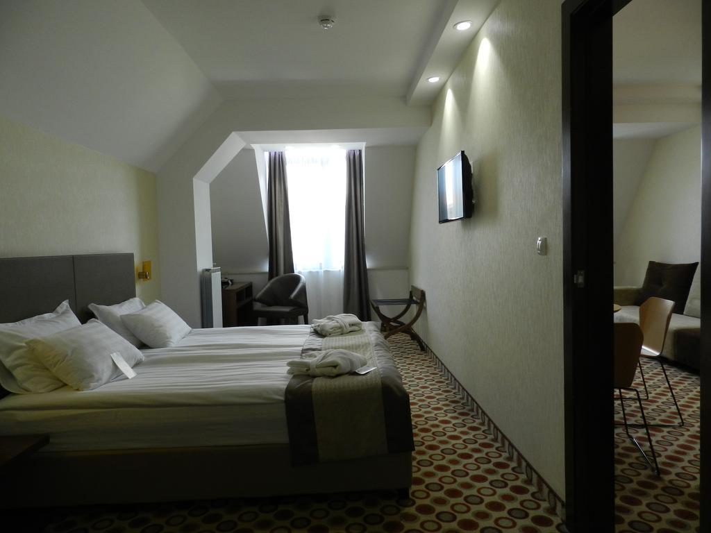 Готель Central Hotel Sofia 4*