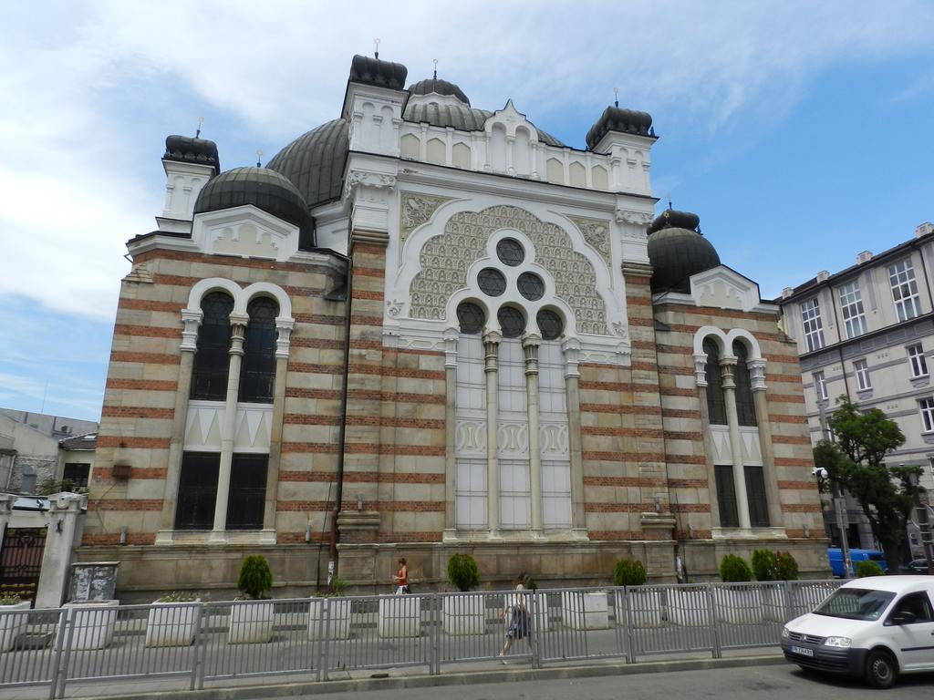 Hotel Central Hotel Sofia - Free Parking Nearby 350M